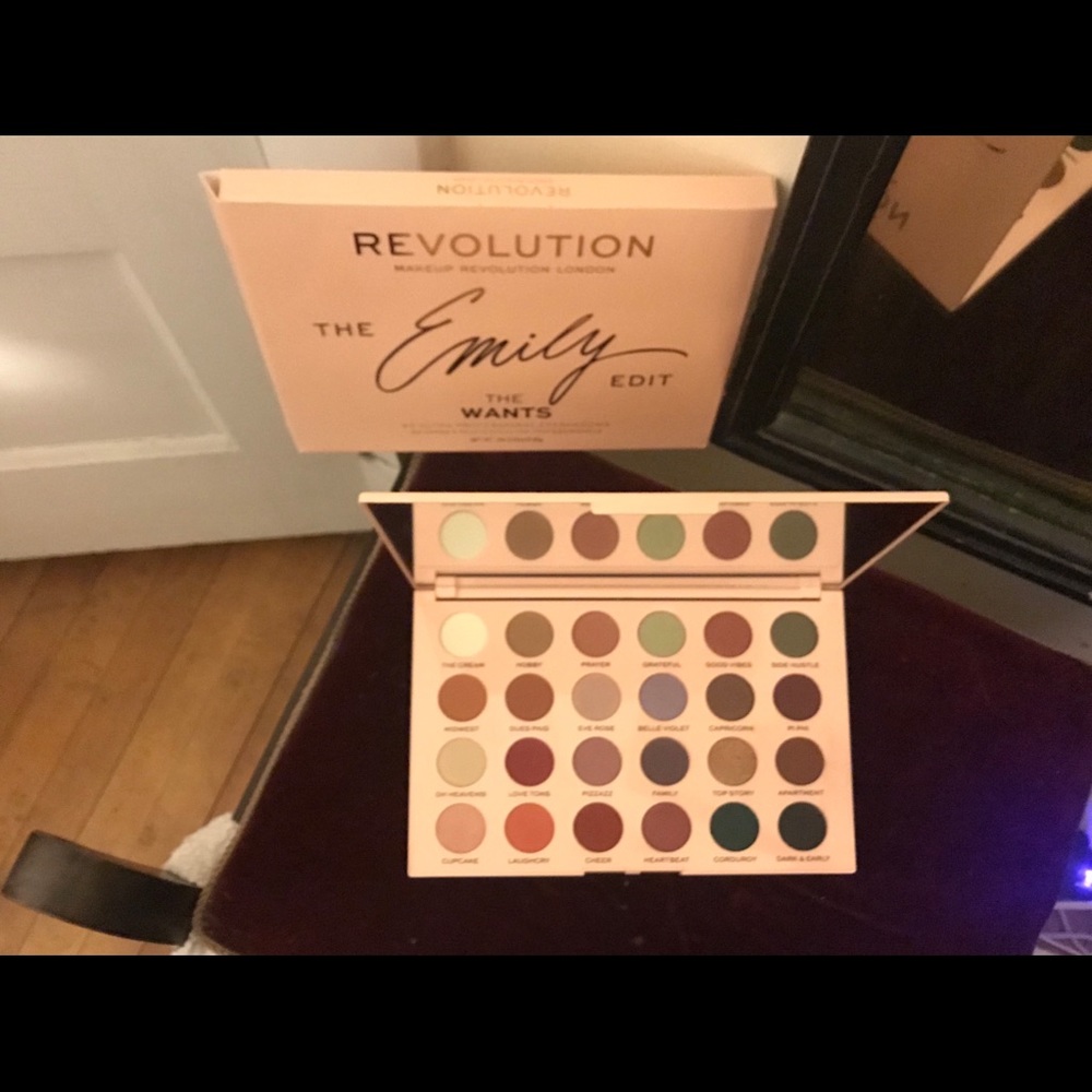 Revolution  X Emily Edit THE WANTS pallet